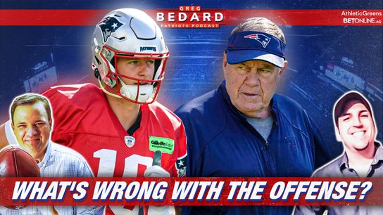 .@athleticgreens Podcast: Bedard Patriots Pod - What's wrong with the offense, can it be fixed? taken at BSJ Headquarters (Patriots)